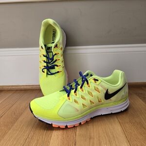 NWOT Nike Air Zoom Vomero 9 | Volt/Neon Yellow | Men's Size 11